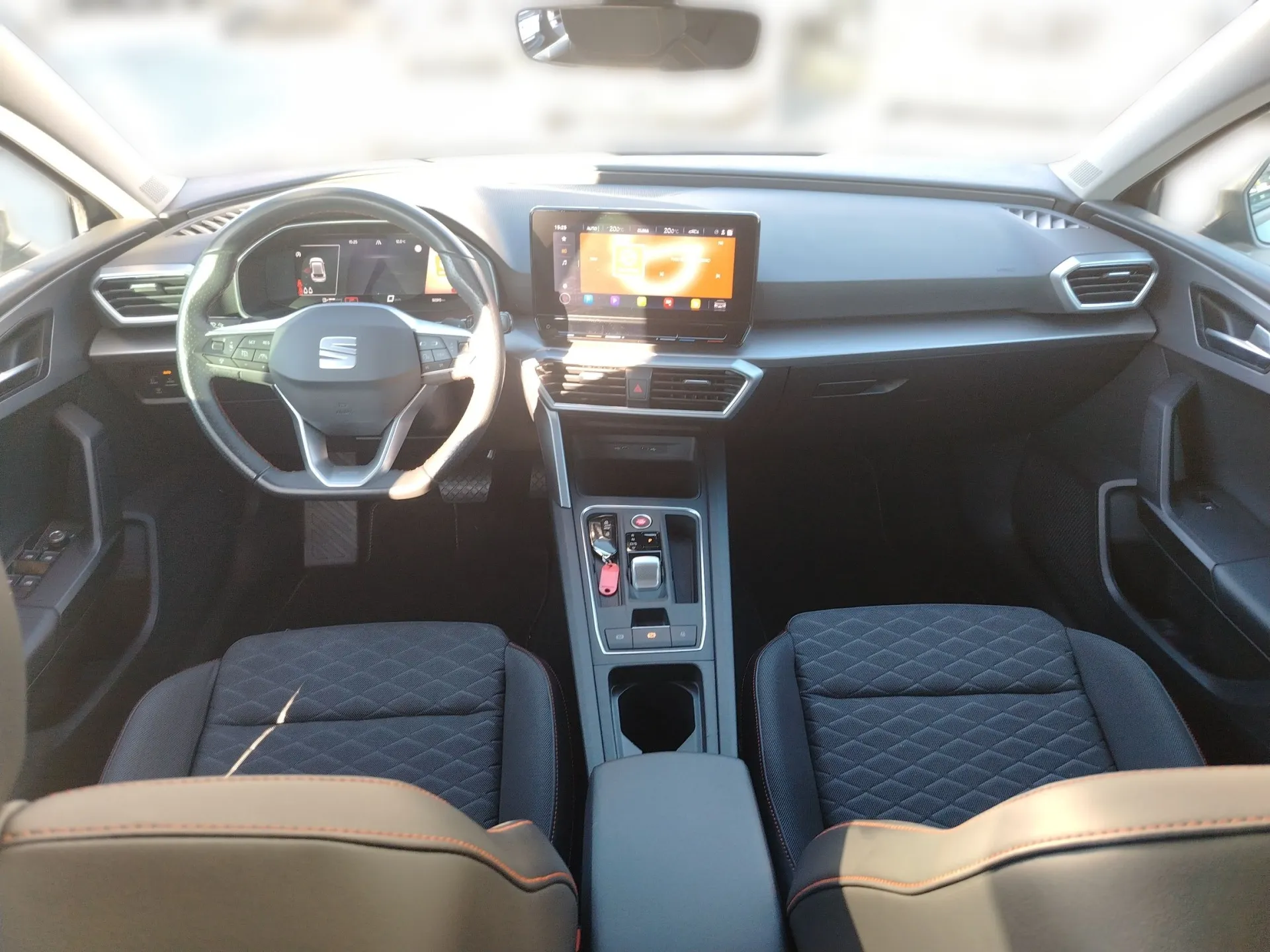 seat leon 2.0 tdi dsg fr 110kw - slika 10
