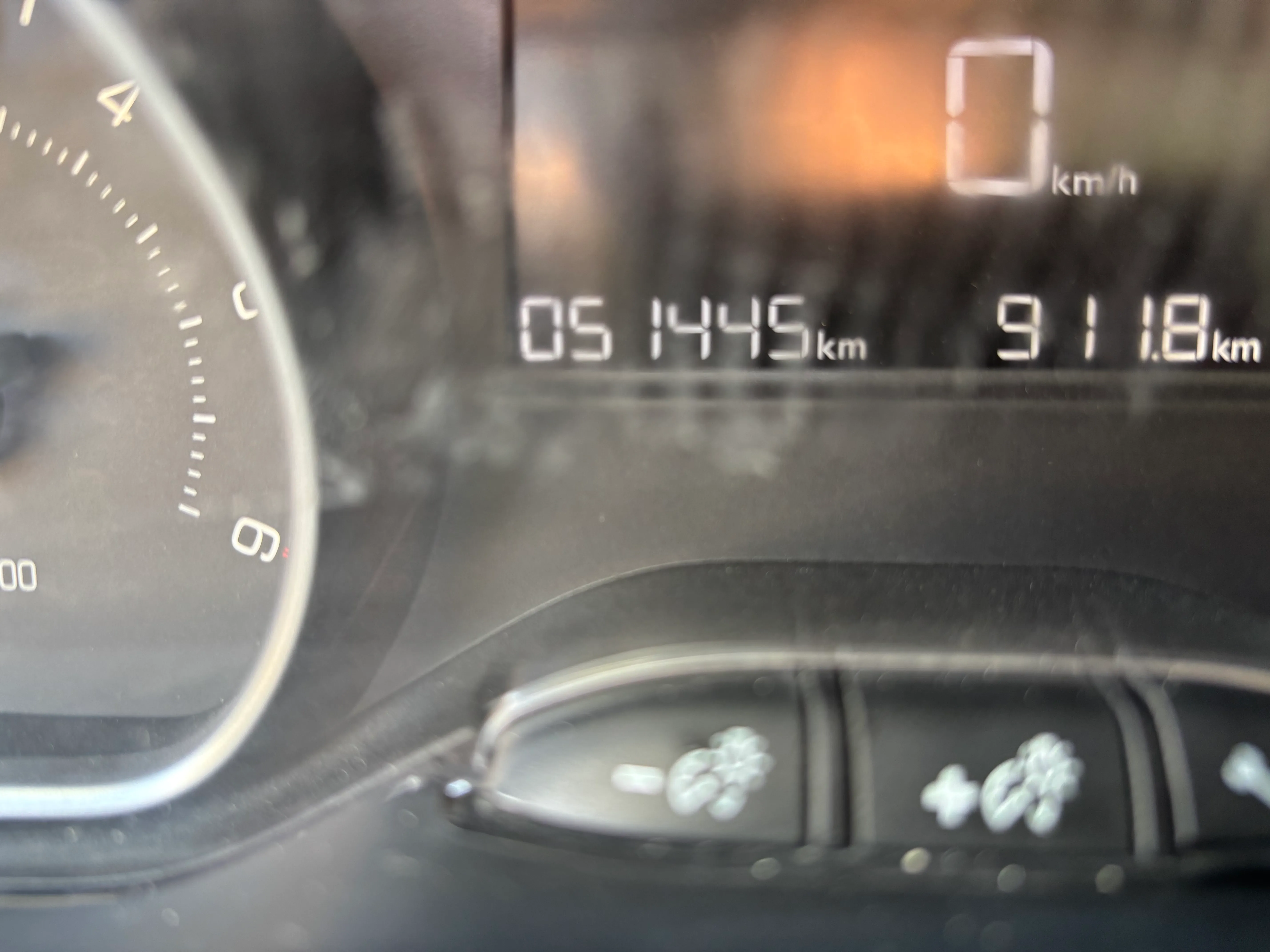 peugeot 208 1.5hdi - slika 12