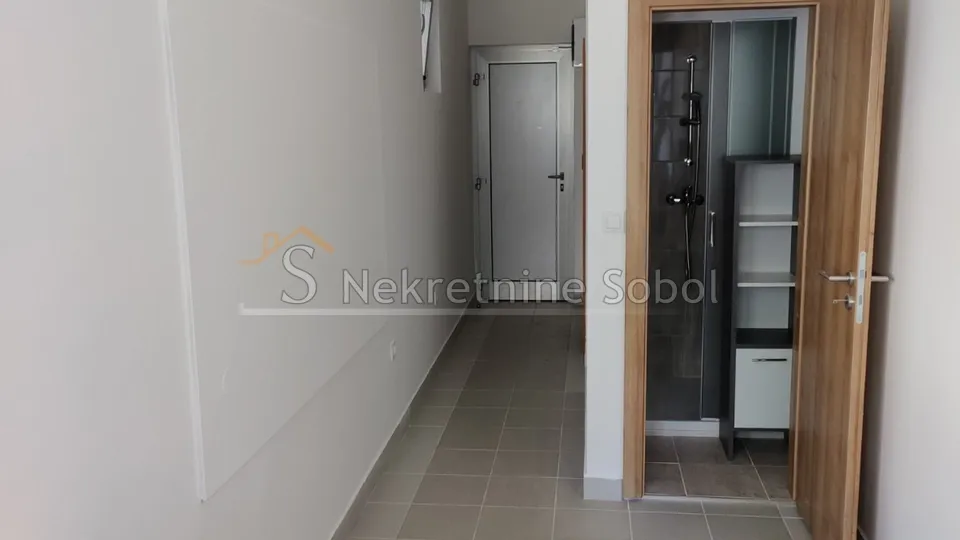 mali lošinj - poslovni prostor, 15.85 m2 prodaja - slika 3