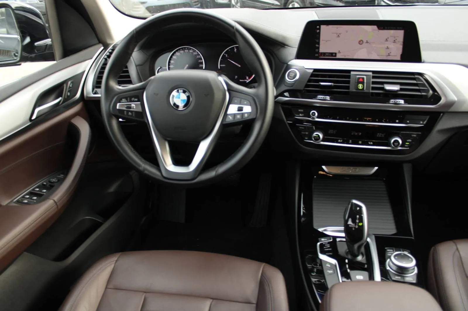 bmw x3 xdrive 20d automatik luxury line *led, navigacija, kamera* - slika 7