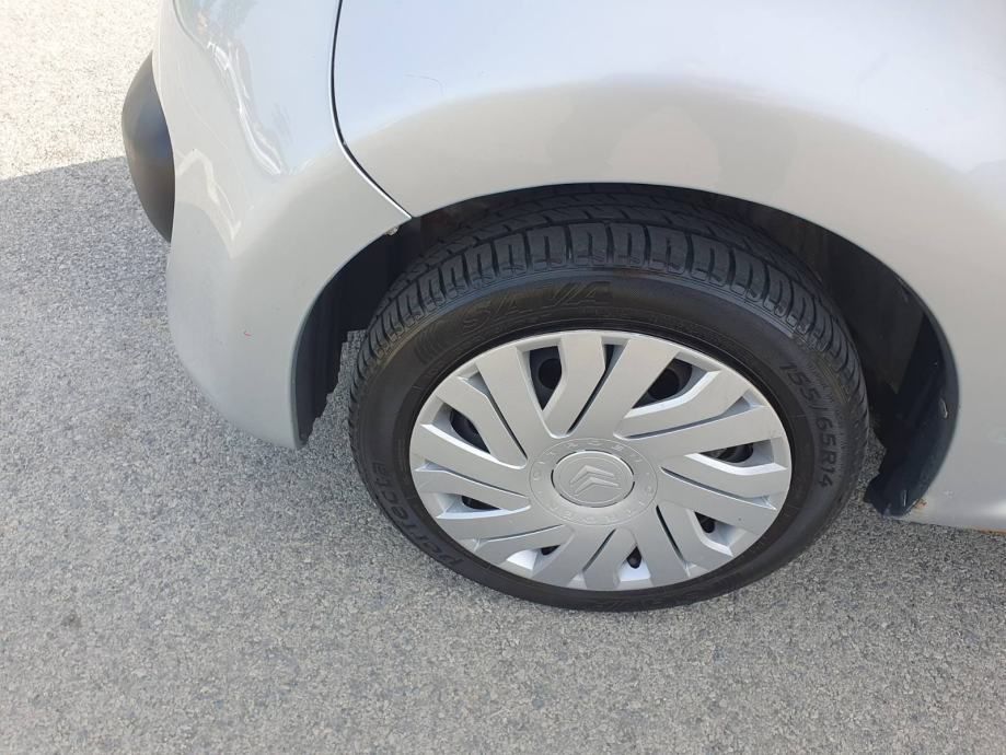 citroën c1 1,0 2009 god, 186000 km, servo,kartice - slika 7