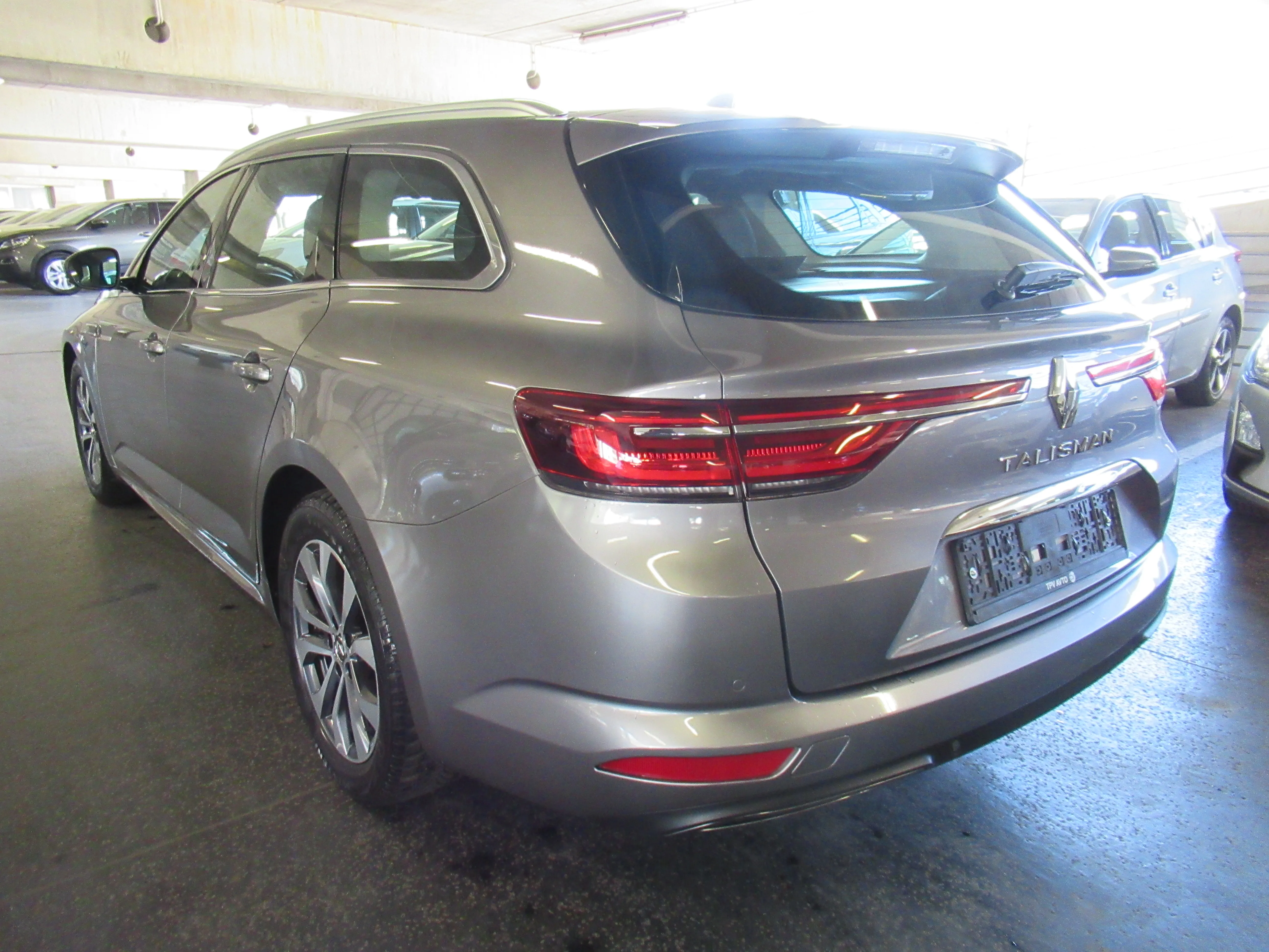 renault talisman grandtour zen tce 160 edc. full led. kamera. navi. - slika 4