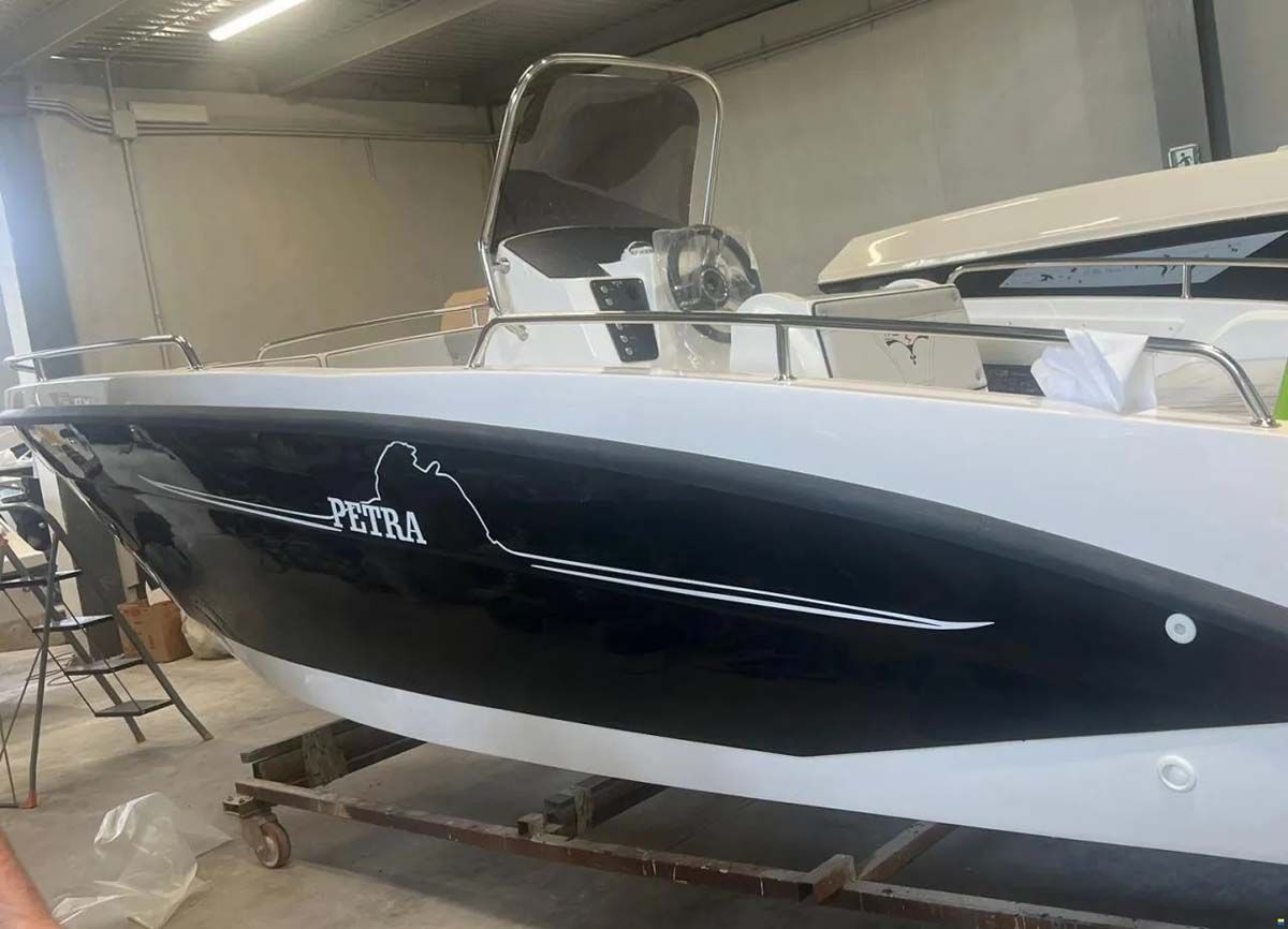 trimarchi petra - slika 2