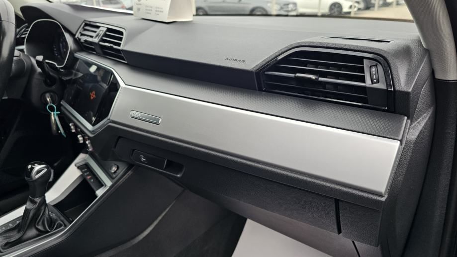 audi q3 35 tdi,automatic,fuul led,alu 19,tempomat,gr.sj,top,jamstvo - slika 10