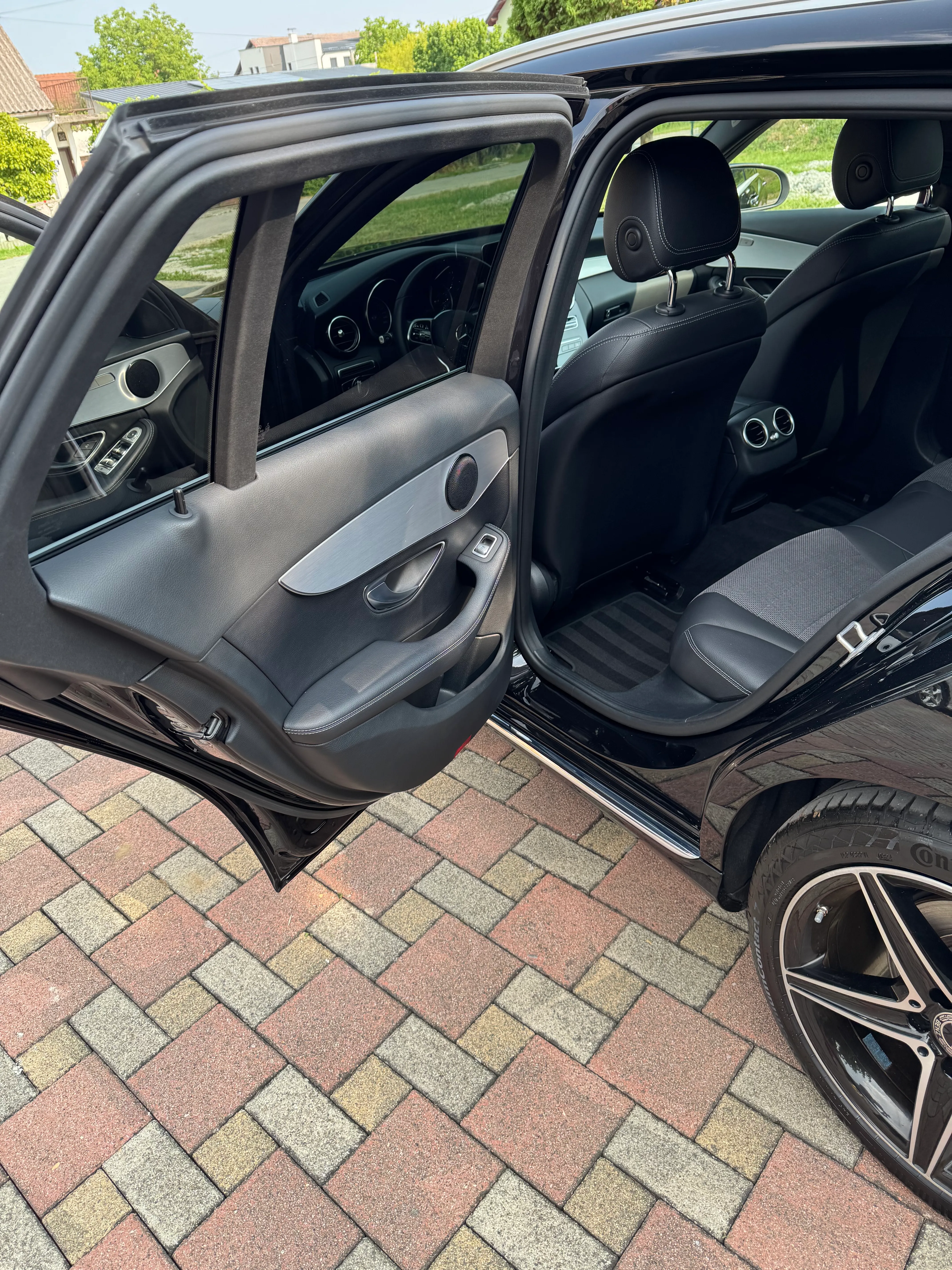 mercedes-benz c-klasa avantgarde 200d aut. - slika 7