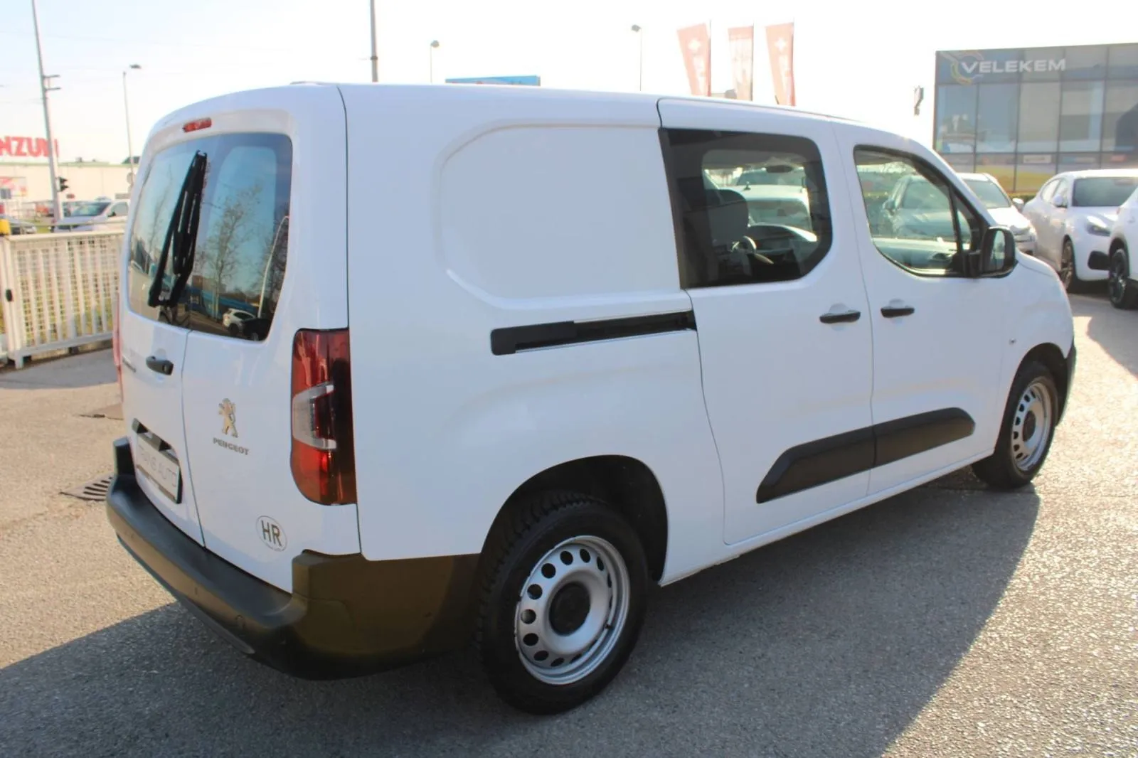 peugeot partner 1.5 hdi n1 - 5 sjedala, 2021 god. - slika 9