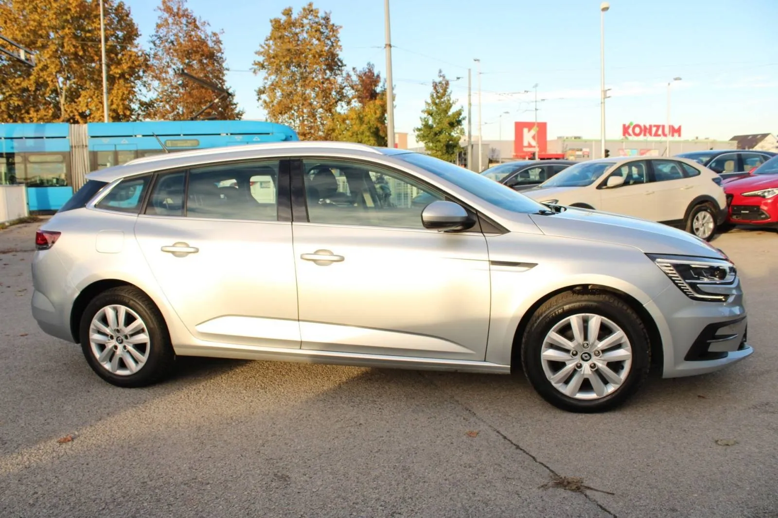 renault megane karavan 1.5 dci automatik *navigacija* - slika 4