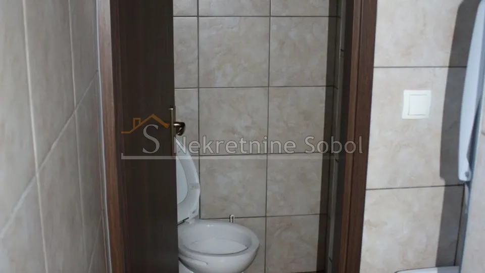 rijeka,klana,kuća,330.00m2 prodaja - slika 21