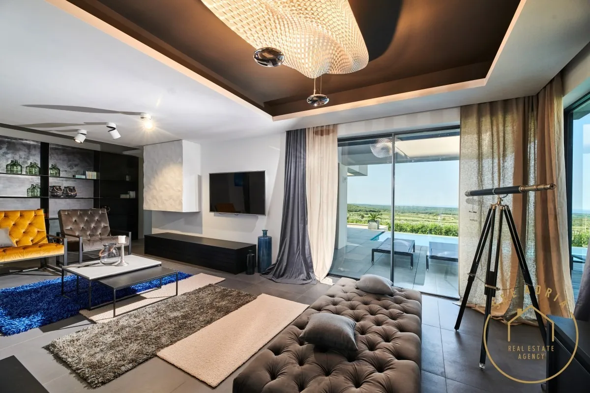 villa sa panoramskim pogledom na more i vinograde - slika 7