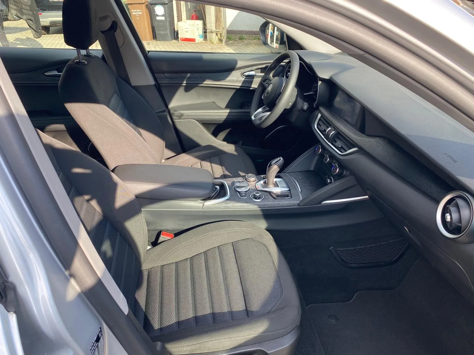 alfa romeo stelvio 2,2 190 q4 business 4xgarancije - slika 14