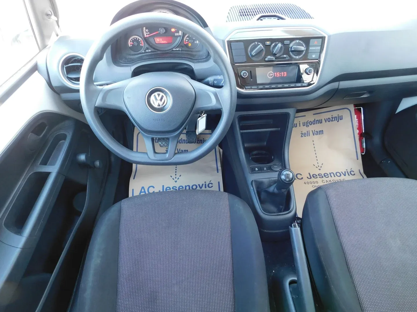 08734 volkswagen up! 1.0 - slika 9