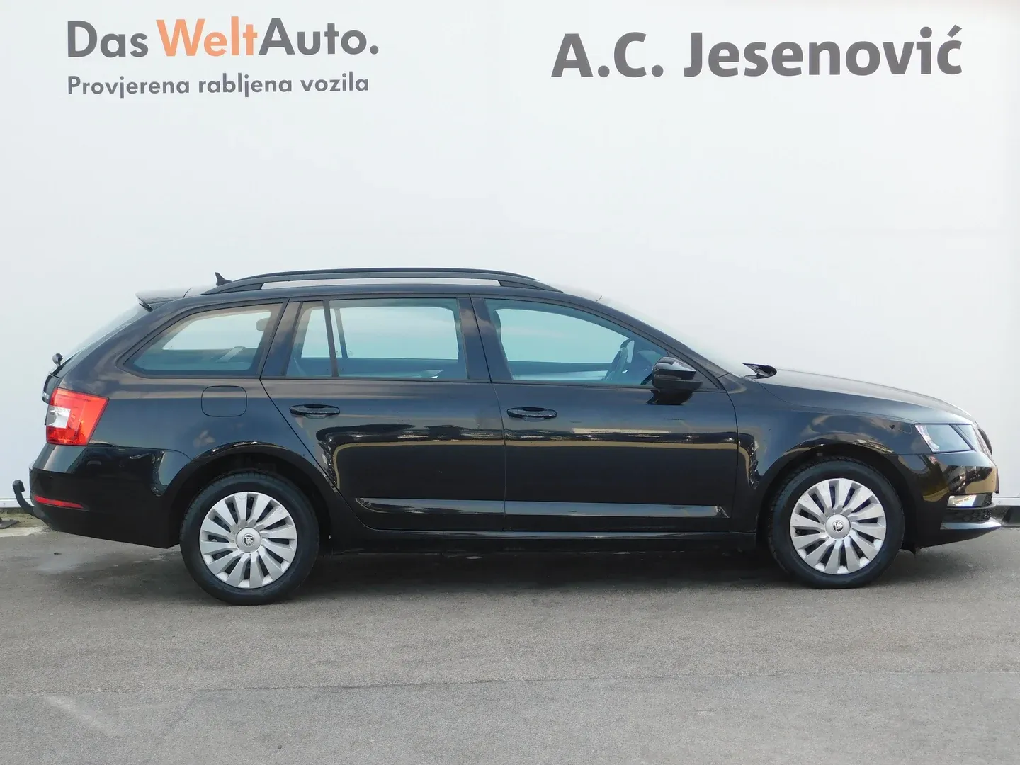 09355 škoda octavia combi ambition 1.6 tdi - slika 4
