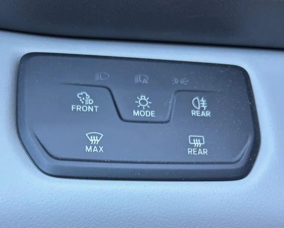 ford explorer bev premium - slika 12