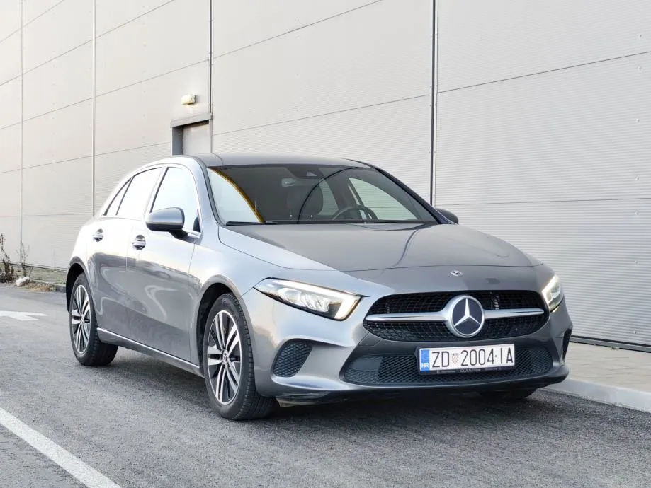 mercedes-benz a-klasa 180 d progressive aut. |led |kam |ambi |17''alu - slika 12