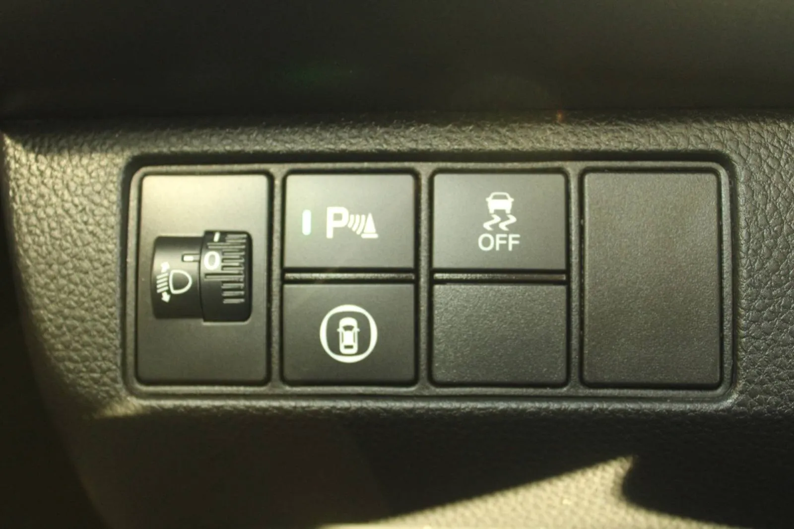 honda hr-v 1.5 hev elegance automatik - slika 13