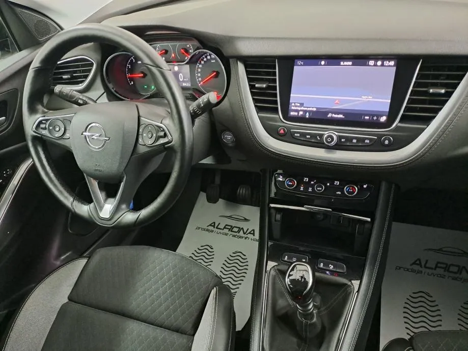 opel grandland 1.2 turbo*jamstvo*i.vlasnik,navi,led,novi zupčasti .. - slika 12