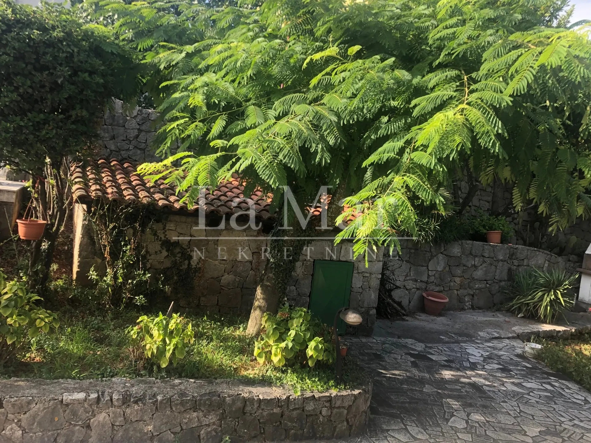 rijeka - 3 etaže kuće,1450m2 okućnica. pogled na kvarnerski zaljev - slika 5