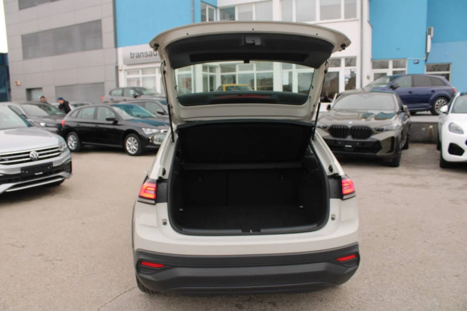 vw taigo 1.0 tsi dsg - slika 17