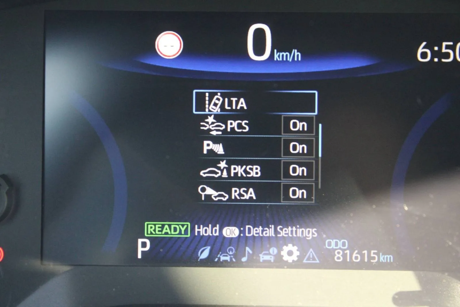 toyota corolla 1.8 hybrid automatik *navigacija,kamera* - slika 21