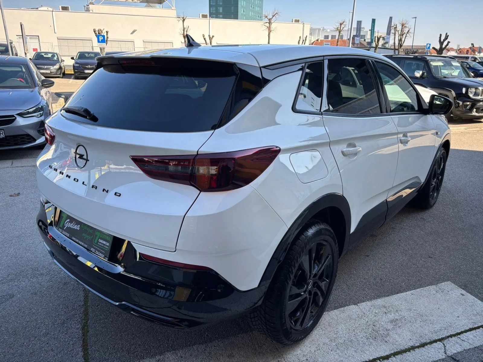 opel grandland gs line 1,2 turbo aut. 96kw - 7 godina garancije! - slika 7