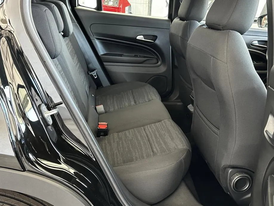jeep avenger ice 1.2 mt longitude - popust 1500 € - dostupno odmah!!! - slika 14