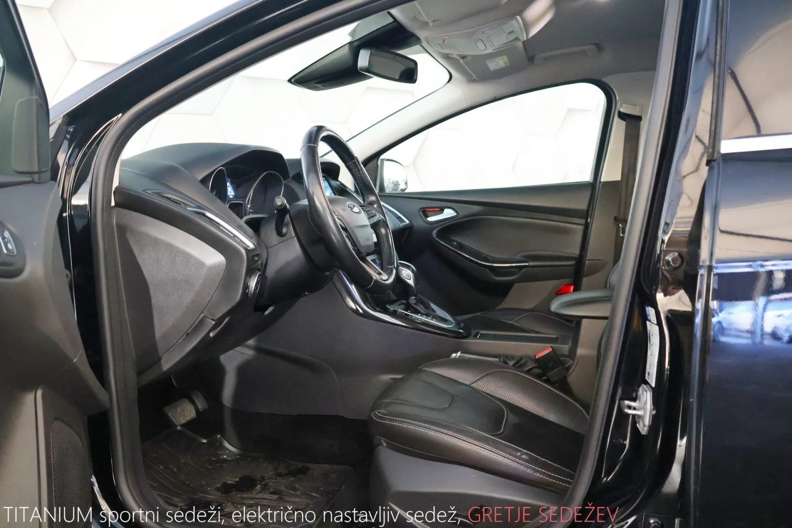 ford focus 1.5tdci powershift titanium 120km navi kamera - slika 9