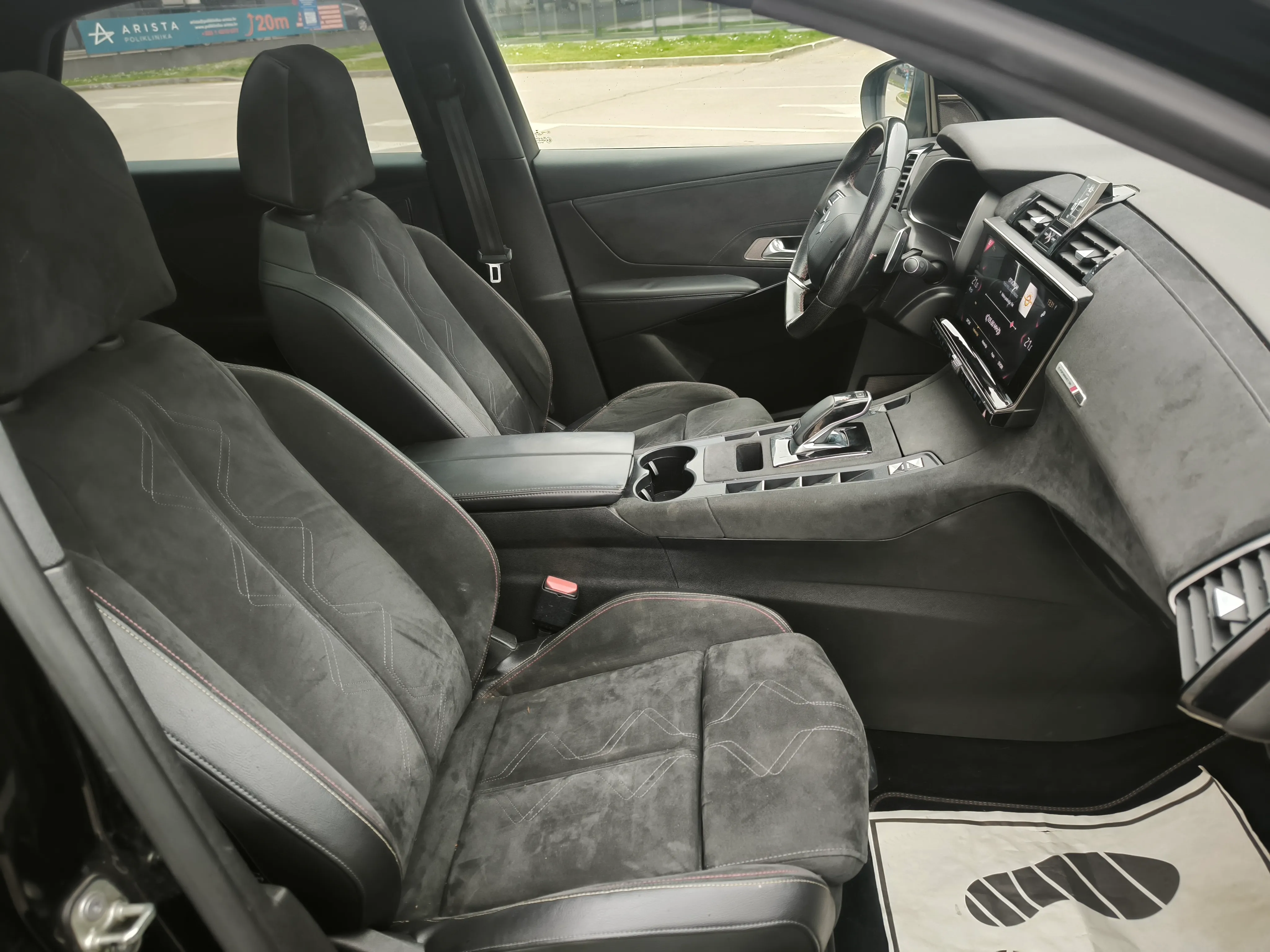 ds7 crossback 2.0hdi, perfomanse line plus, panorama, kamera 360, top - slika 26