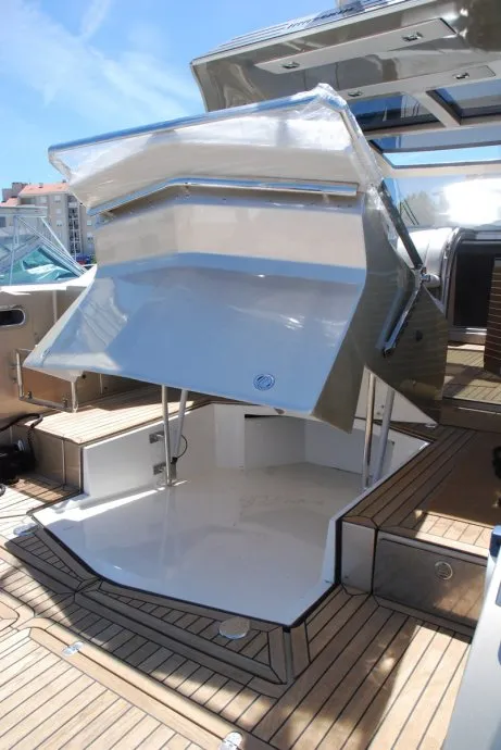 mirakul 40 hardtop / volvo penta d6 2 x 340 - model 2026 - slika 16