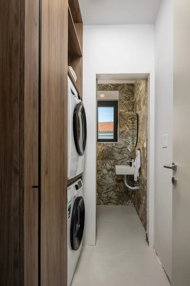 moderna vila s bazenom 80 m od mora: pridraga (novigrad) - slika 21