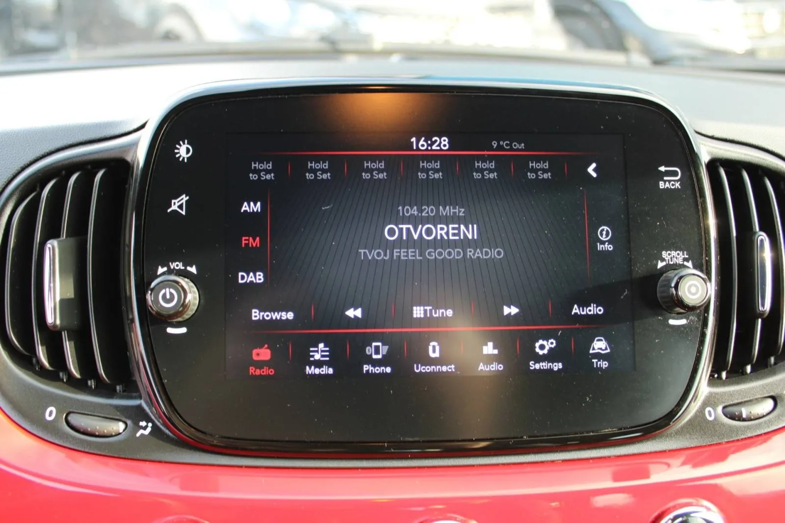 fiat 500 1.0 hybrid - slika 14