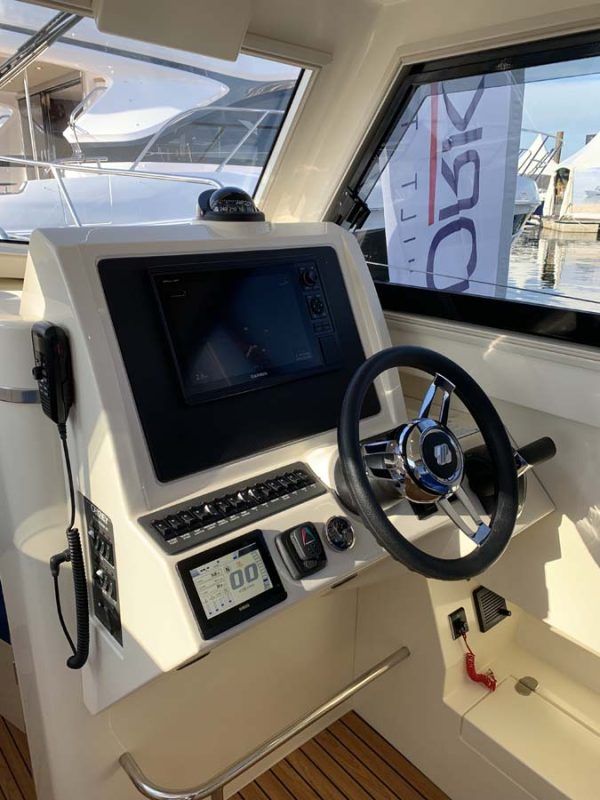 unutarnji motor orkeny pilot house 25 - slika 13