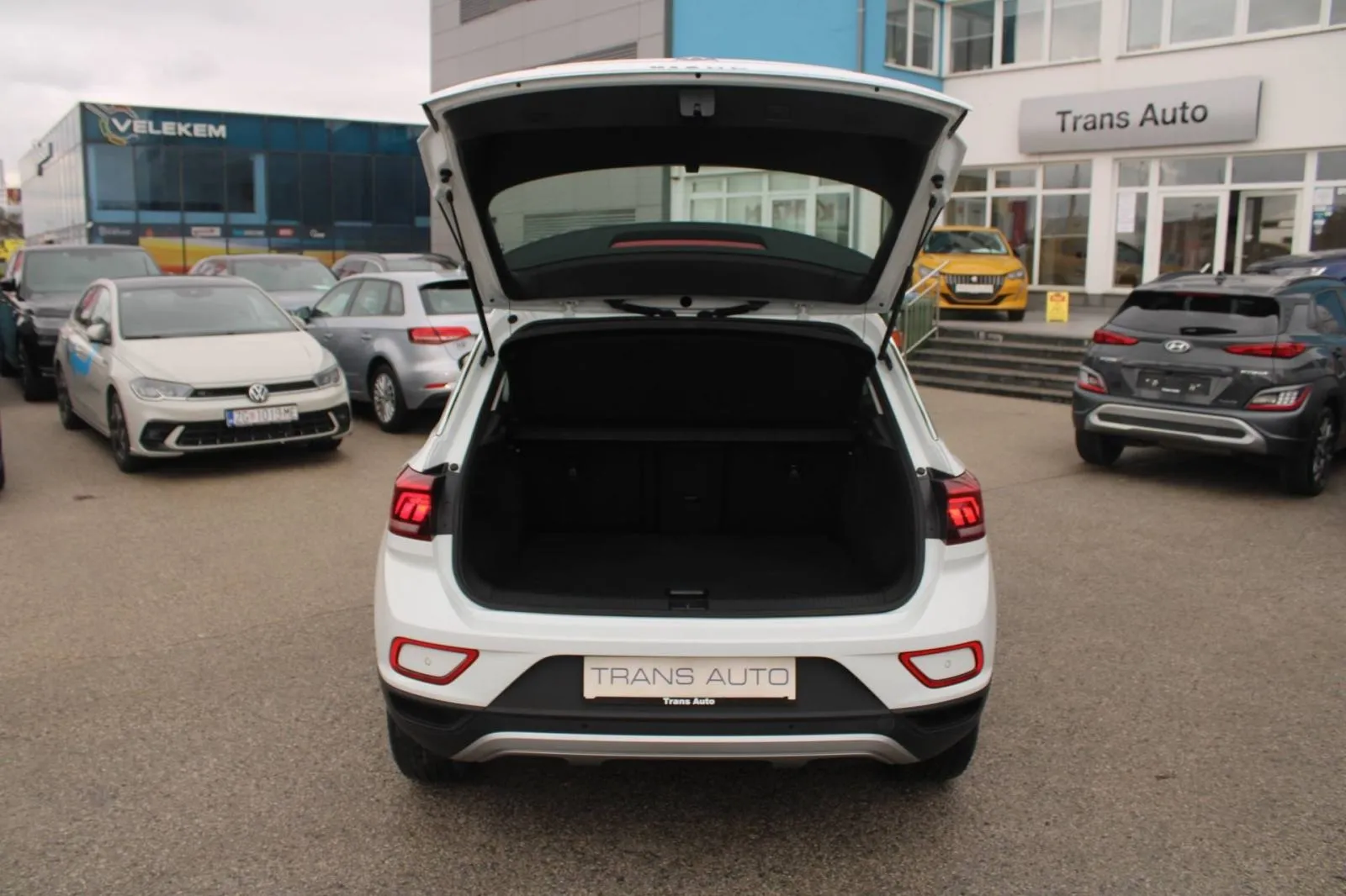 vw t-roc 2.0 tdi dsg *navigacija, kamera* - slika 13