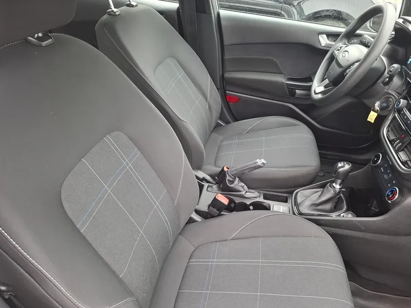 ford fiesta 1,0 ecoboost*100ks*climatronic*navigacija*park.kamera* - slika 9
