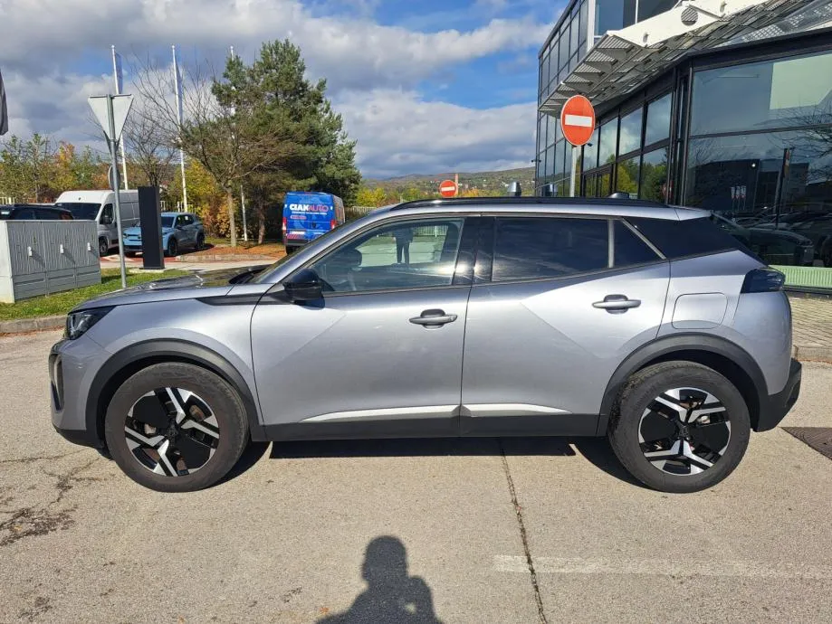 peugeot 2008 allure 1,2 puretech 100 ks - slika 2