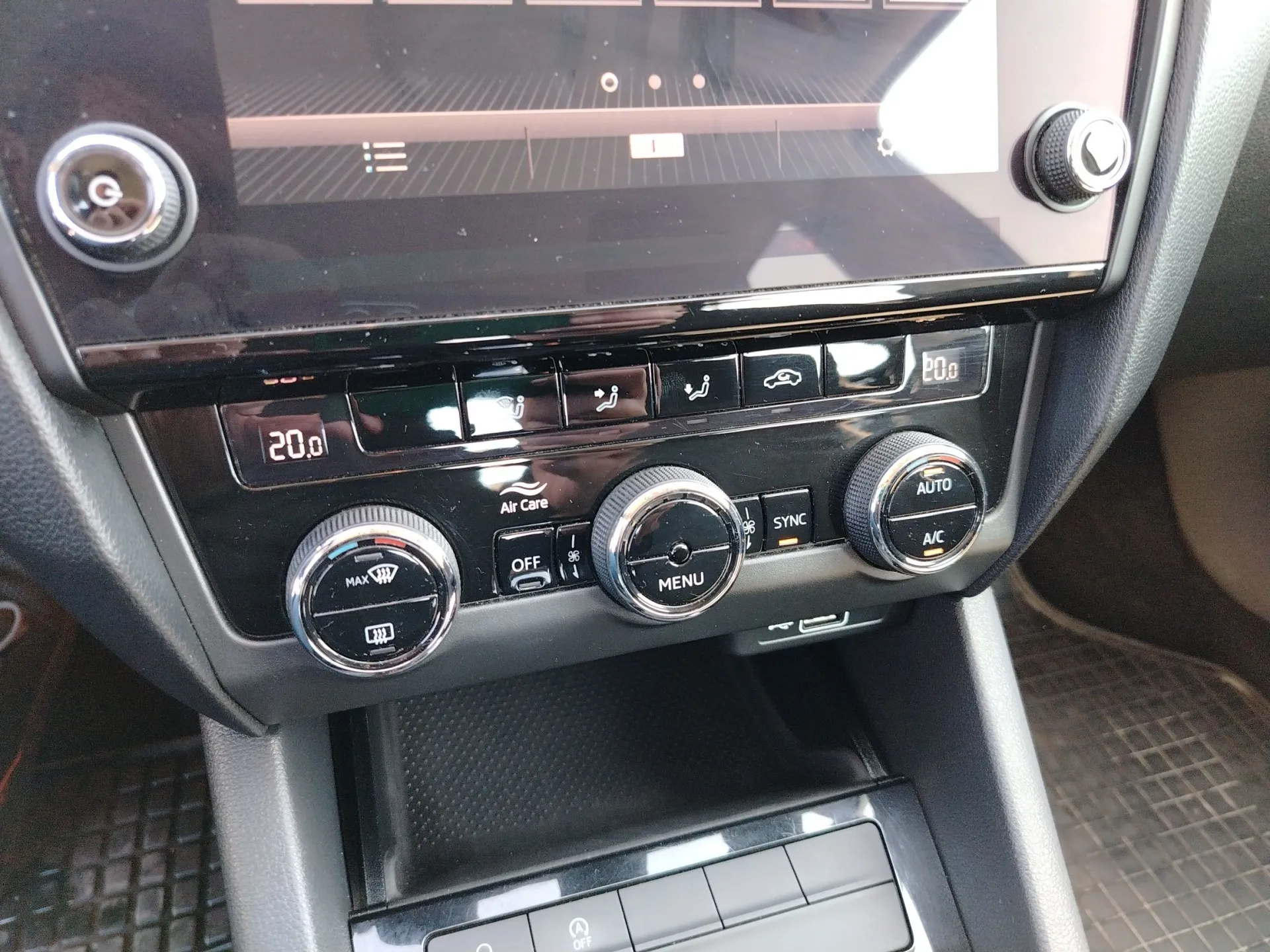 škoda octavia 1.6 tdi dsg - slika 14