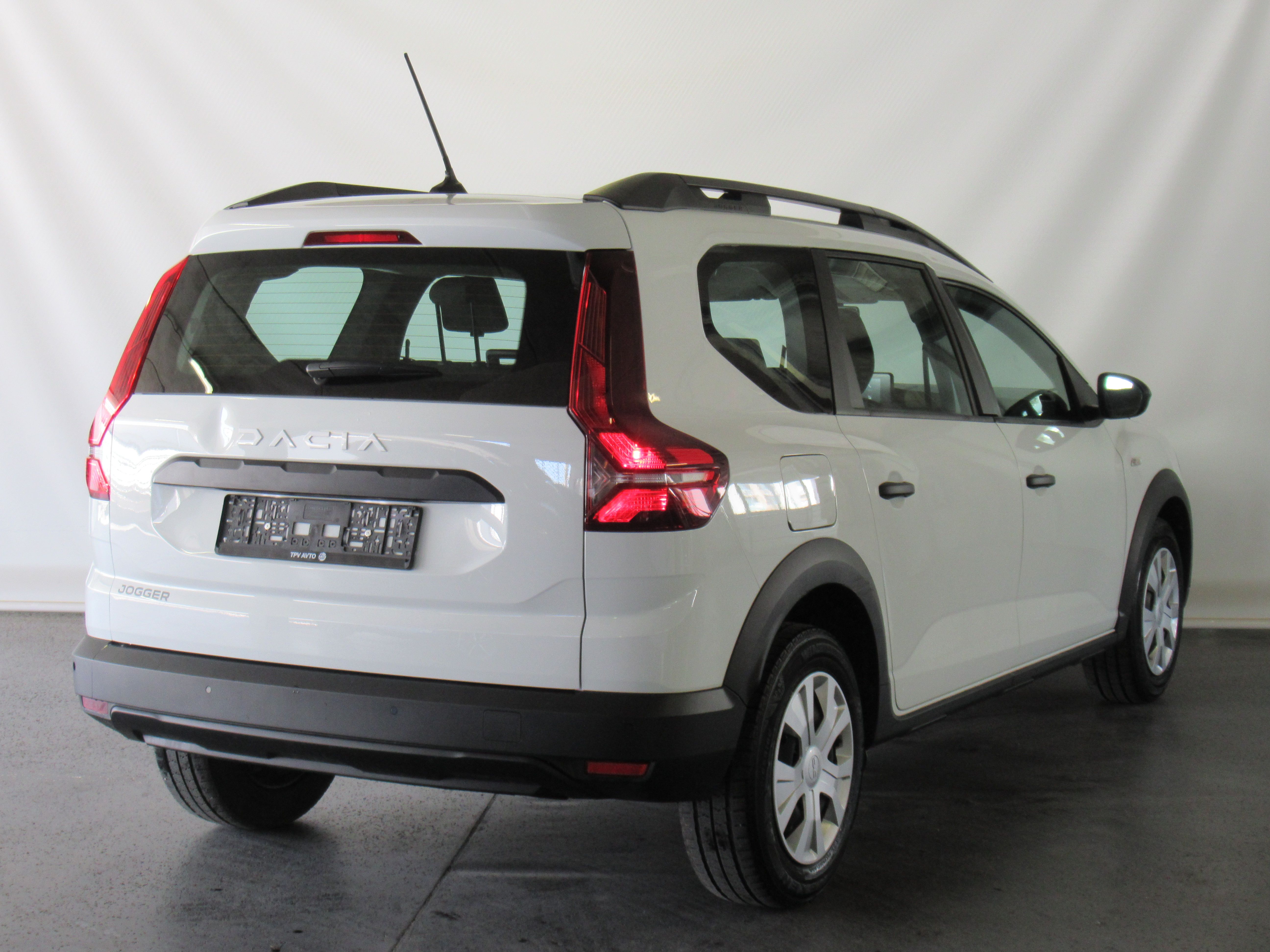 dacia jogger tce 110 essential. 1.vlastnik - slika 2