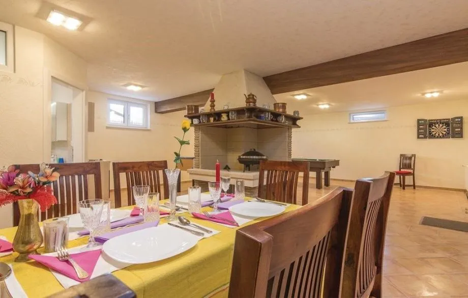 poreč-vila sa tri apartmana i panoramskim pogledom na more (prodaja) - slika 19