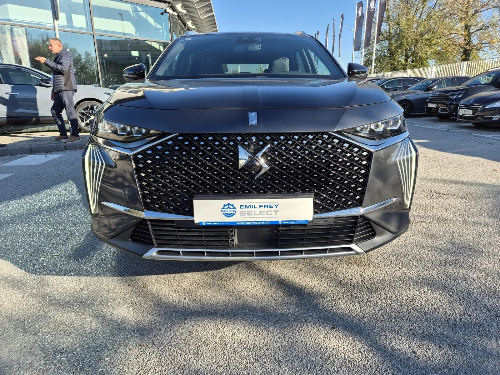 ds automobiles ds 7 rivoli bluehdi 130 s&s eat8 - slika 2