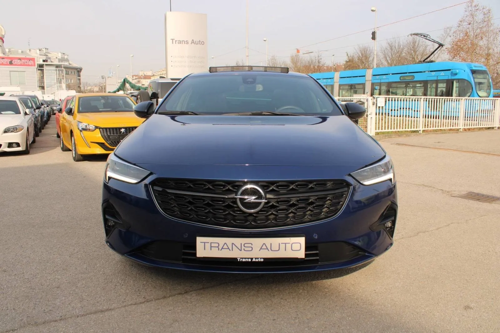 opel insignia grand sport 1.5d ultimate *bose, led, navigacija, kamera - slika 2