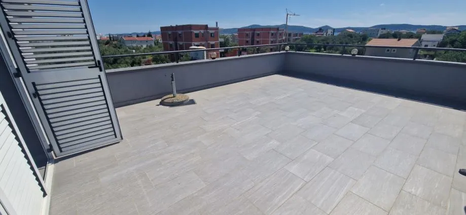 sukošan, apartmanska kuća(915m2) s 11 apartmana - slika 9