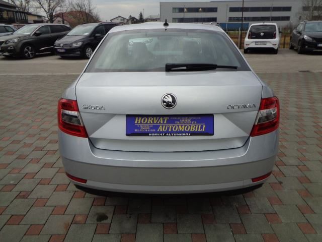 škoda octavia 2,0 tdi dsg style; 150 ks; hr auto; automatik; u pdv-u - slika 6
