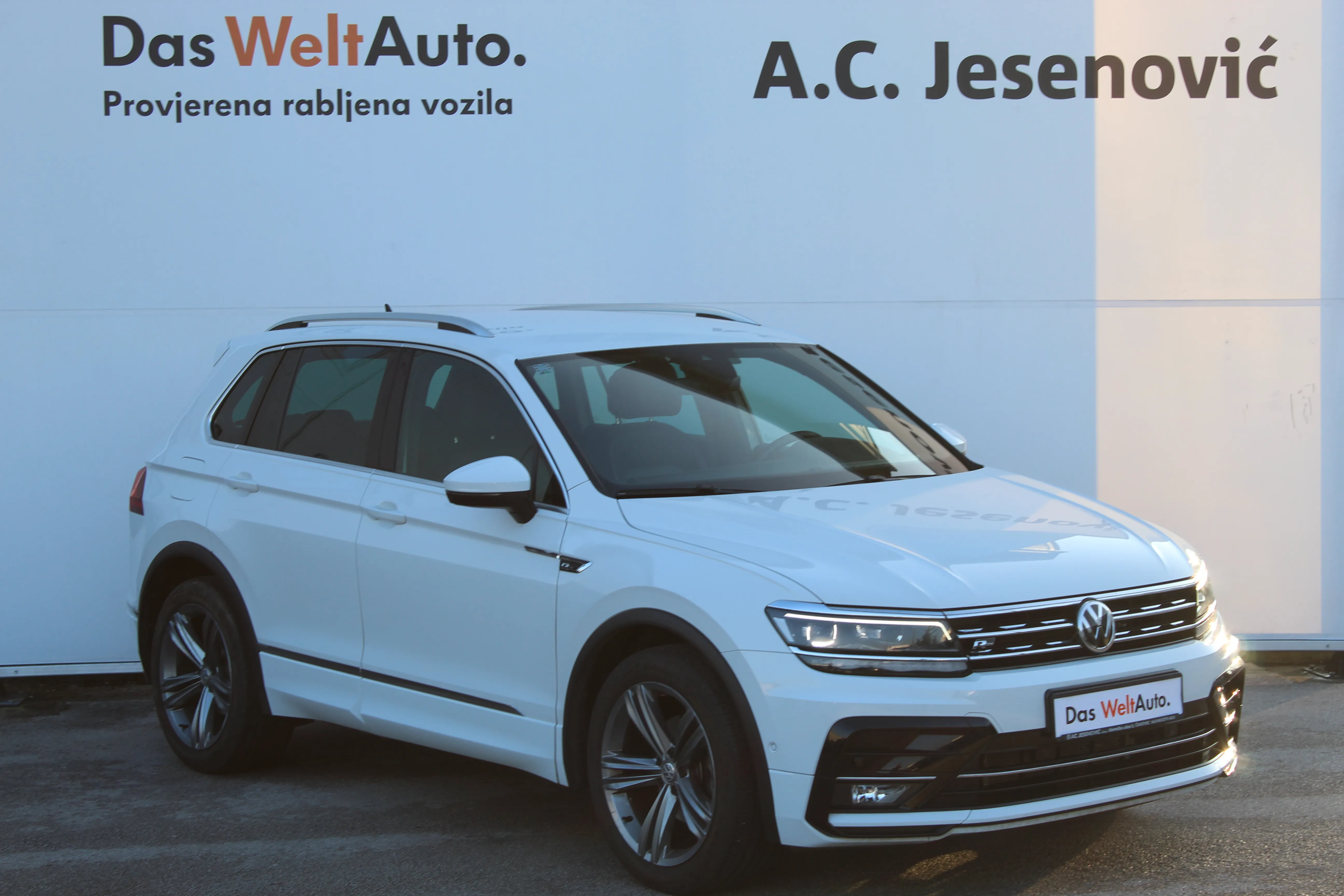 12972 tiguan 2.0 tdi highline + r-line paket - slika 3