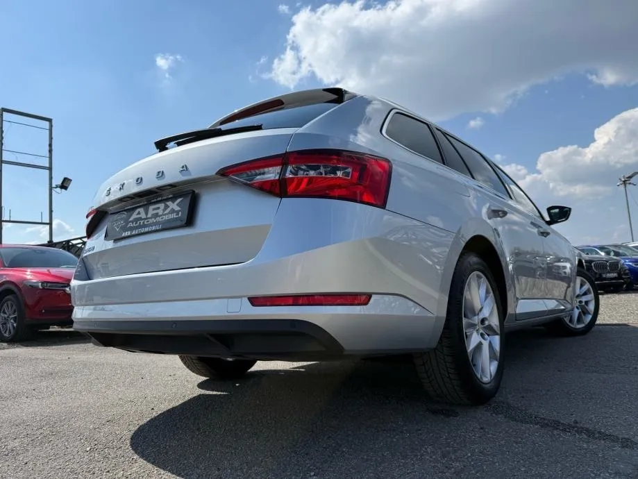 škoda superb 2.0tdi dsg °virtual°navi°led°leasing bez učešća° - slika 20