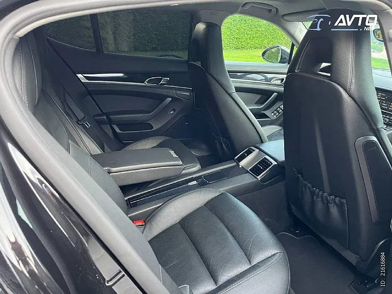 porsche panamera 3.0 td tiptronic-led-alu-navi-kam-odlicn... - slika 14