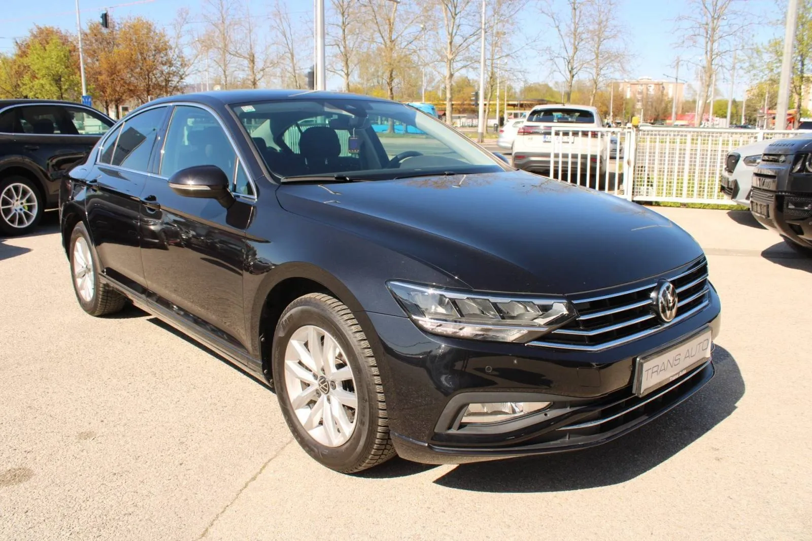 vw passat 2.0 tdi dsg *led, navigacija, kamera* - slika 3