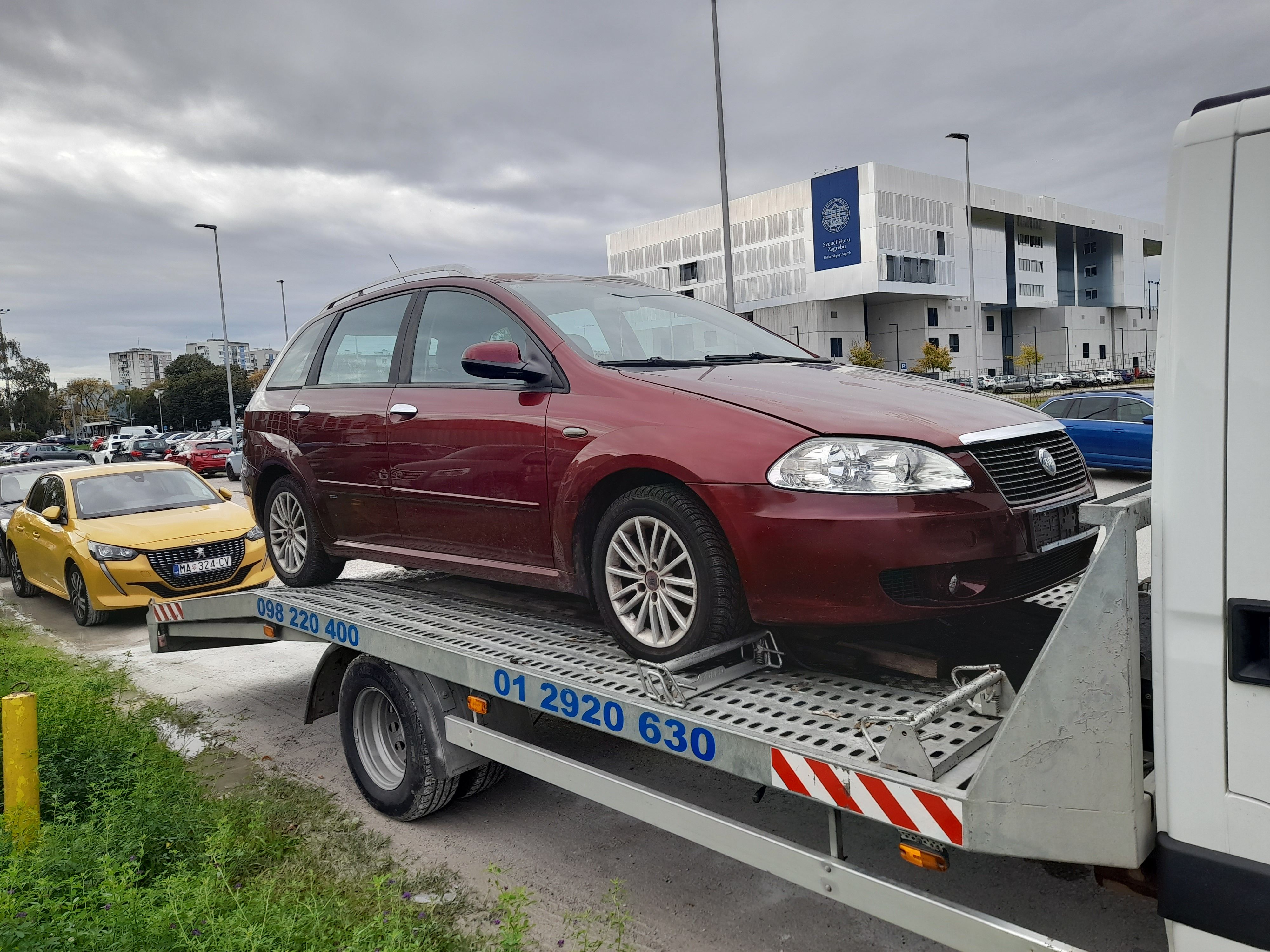 fiat croma u dijelovima prodajem - slika 4