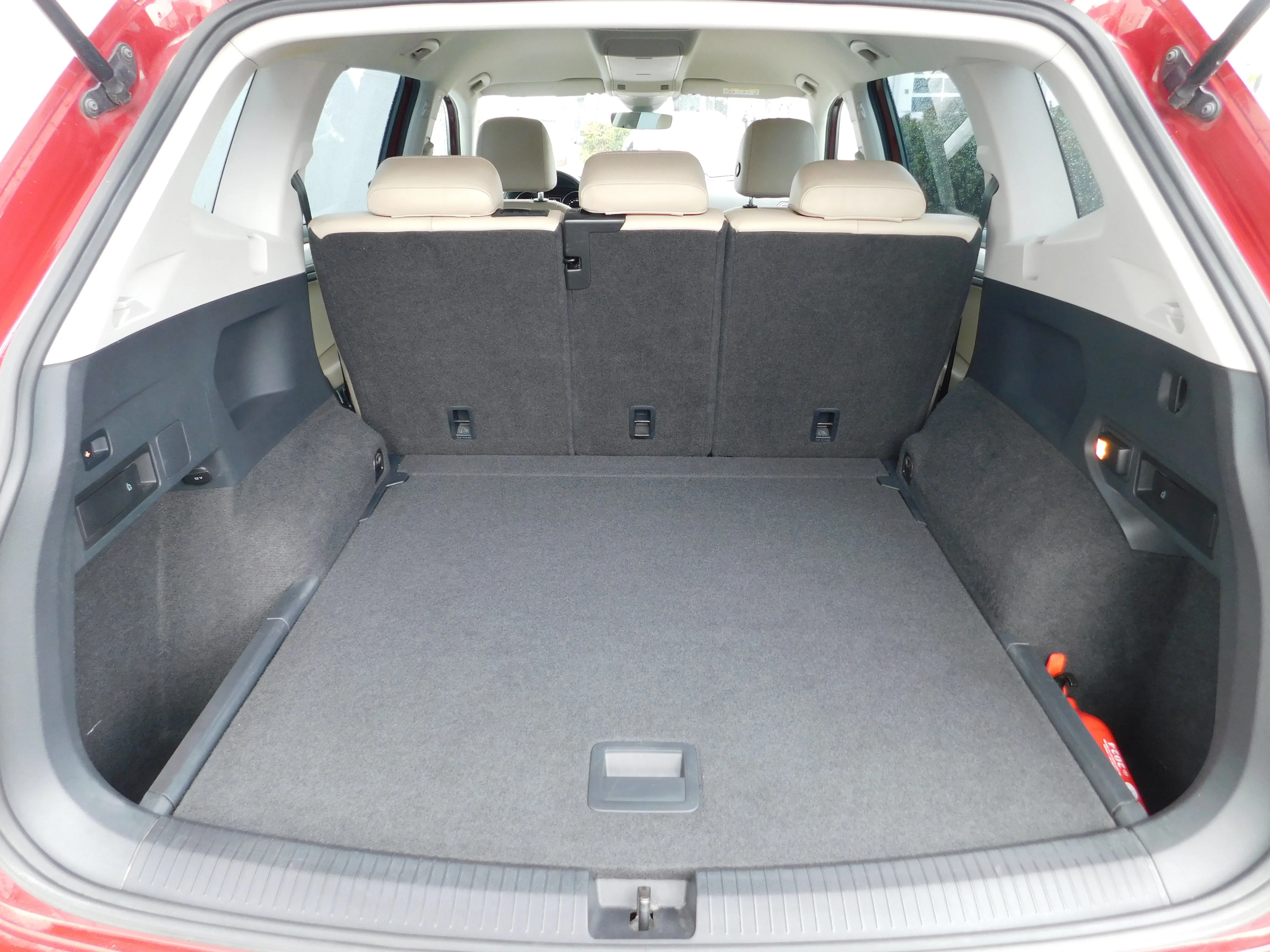 13134 vw tiguan 2,0 tdi allspace - slika 15