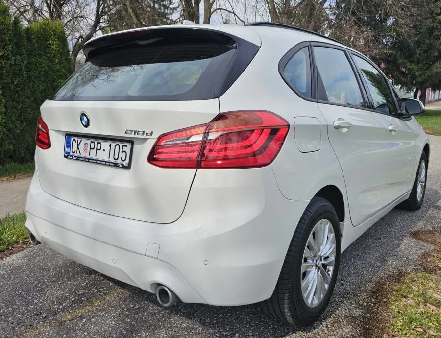 bmw serija 2 active tourer 218d - slika 4
