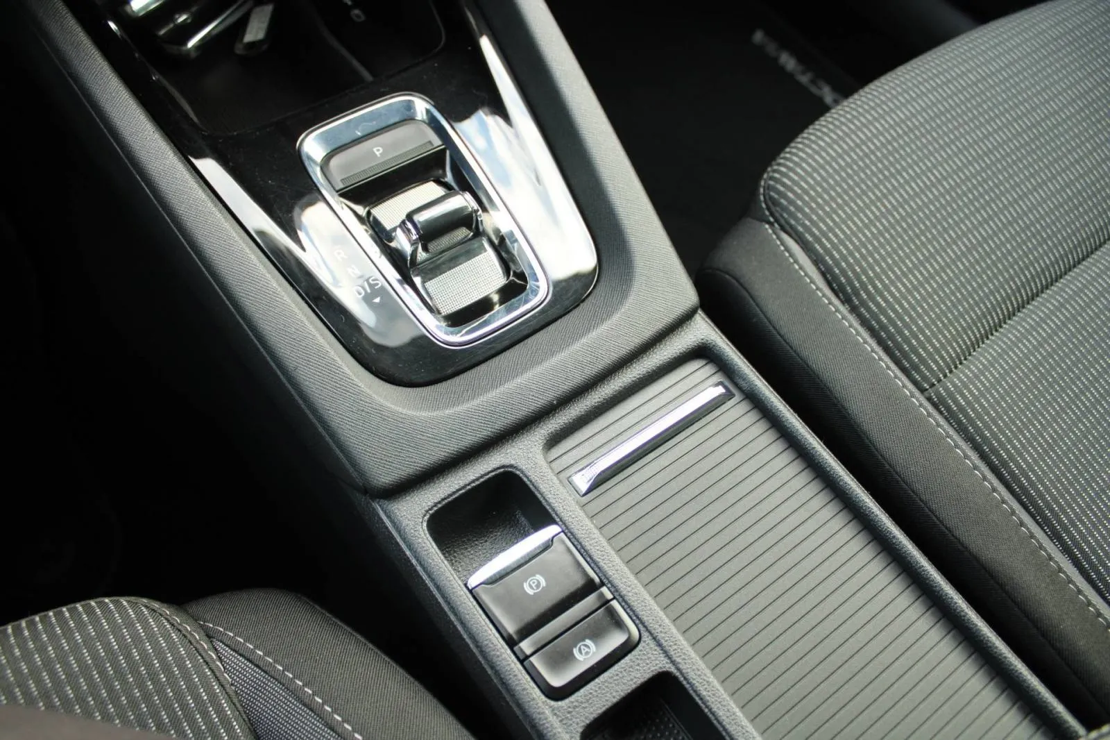 škoda octavia combi 2.0 tdi 150ks dsg *led, navigacija* - slika 9