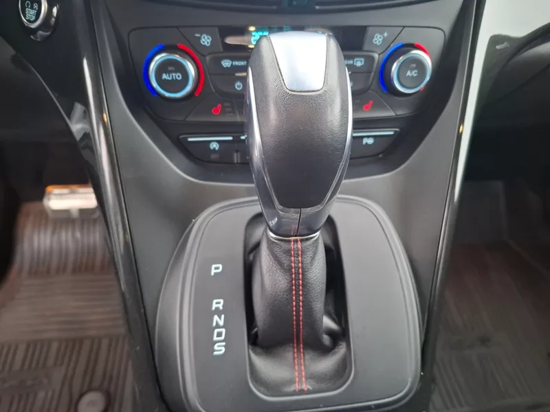 ford kuga 1.5 ecoboost*182ks*automatik*klima*navigacija*park.kamera* - slika 19